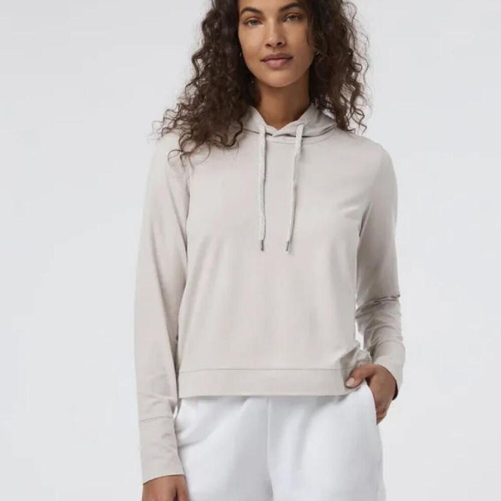 Vuori Women’s Essential Halo Hoodie Off White Size XL Athleisure